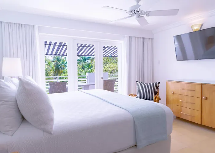 Couples Tower Isle (Adults Only)